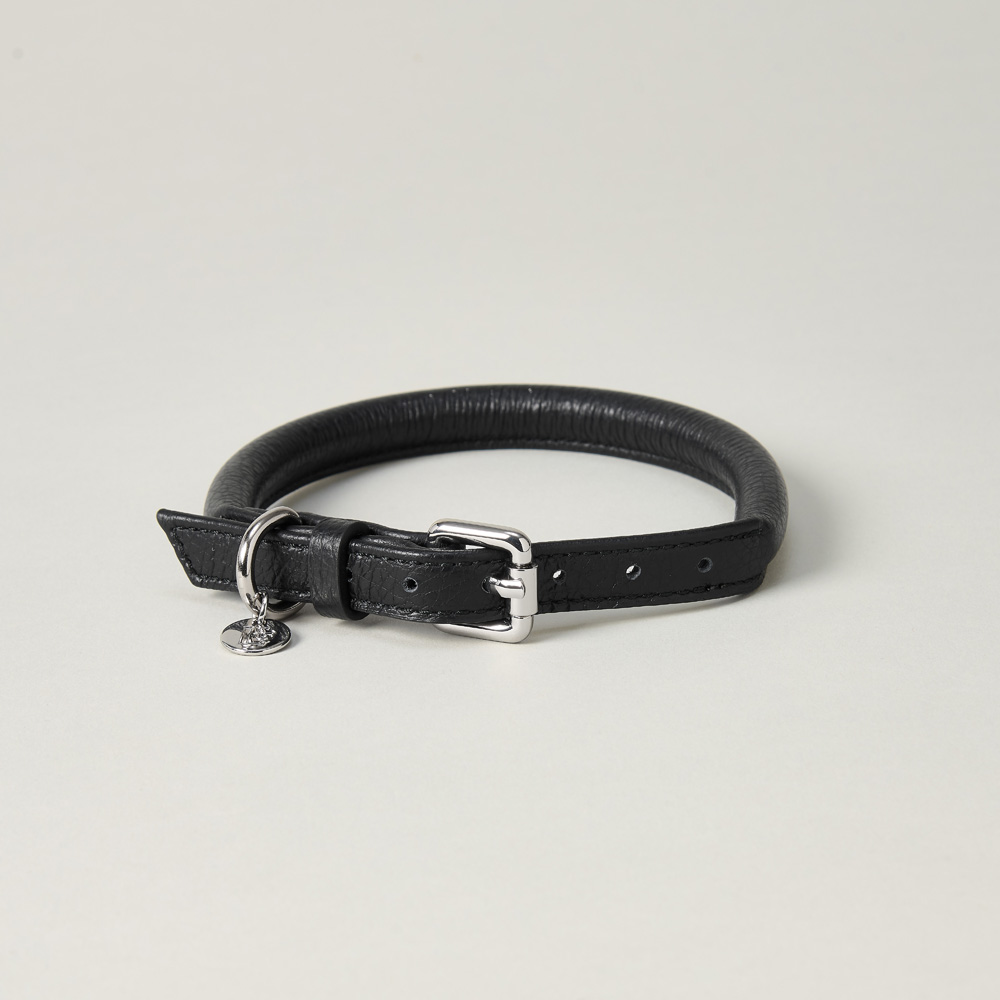 Rolled Collar - black